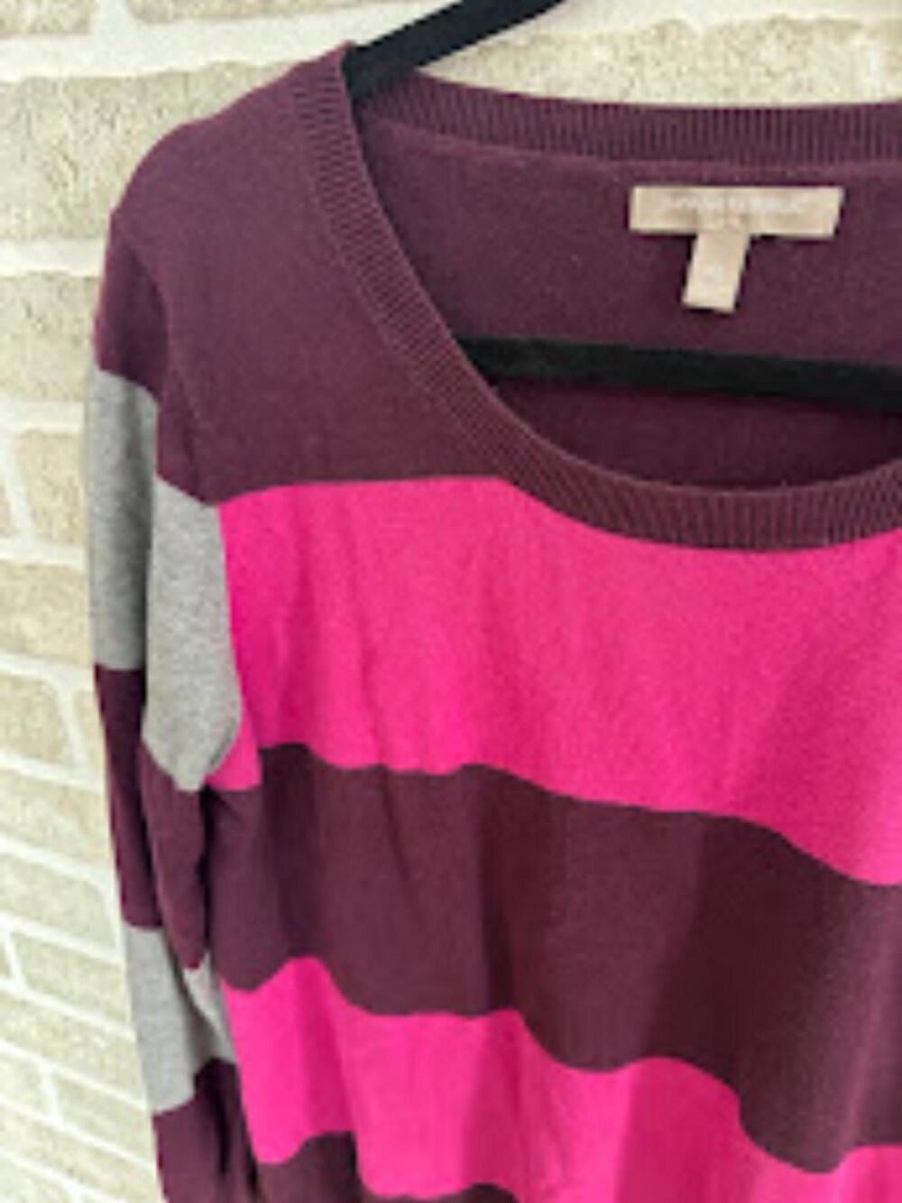 Banana Republic XL Striped Sweater Pink Berry Gray Lightweight Pullover